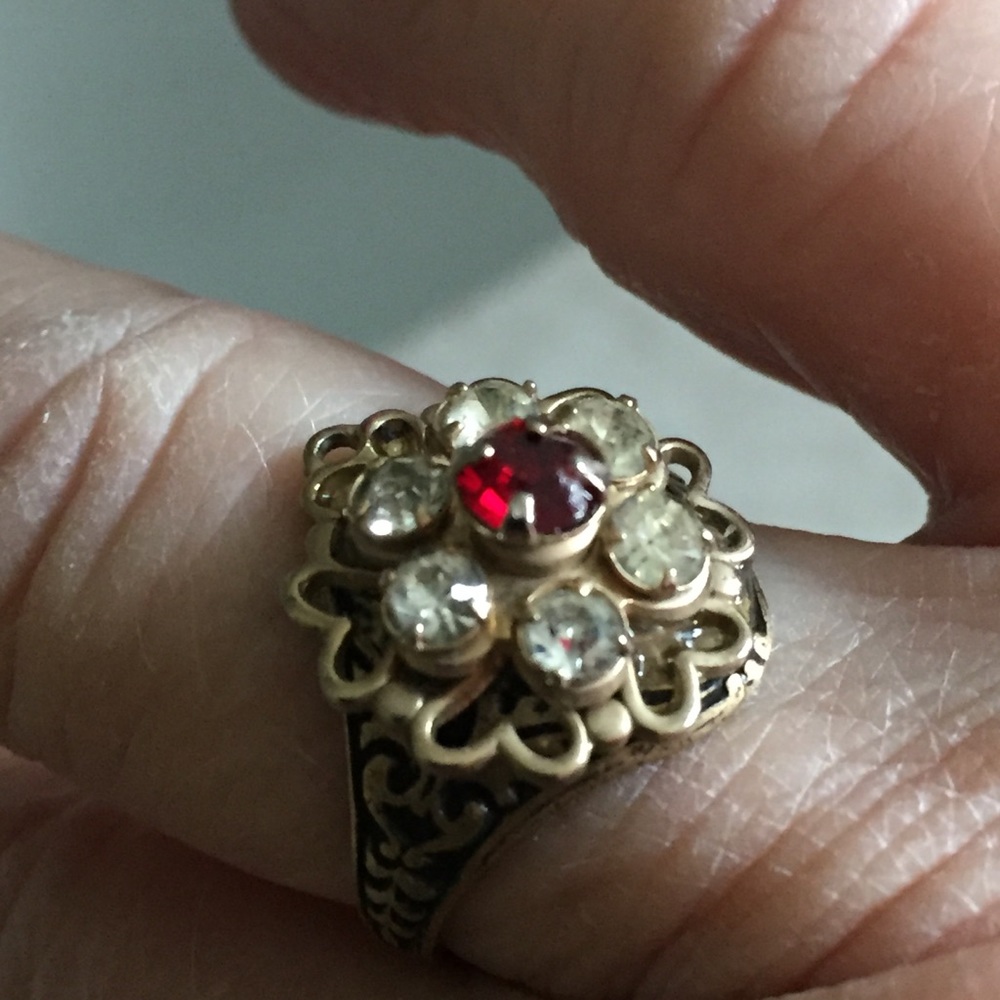 Ruby Red VTG Filagree Ring